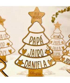 Árbol de Navidad con Nombres, árbol de navidad de madera personalizado, Alegría Estudio